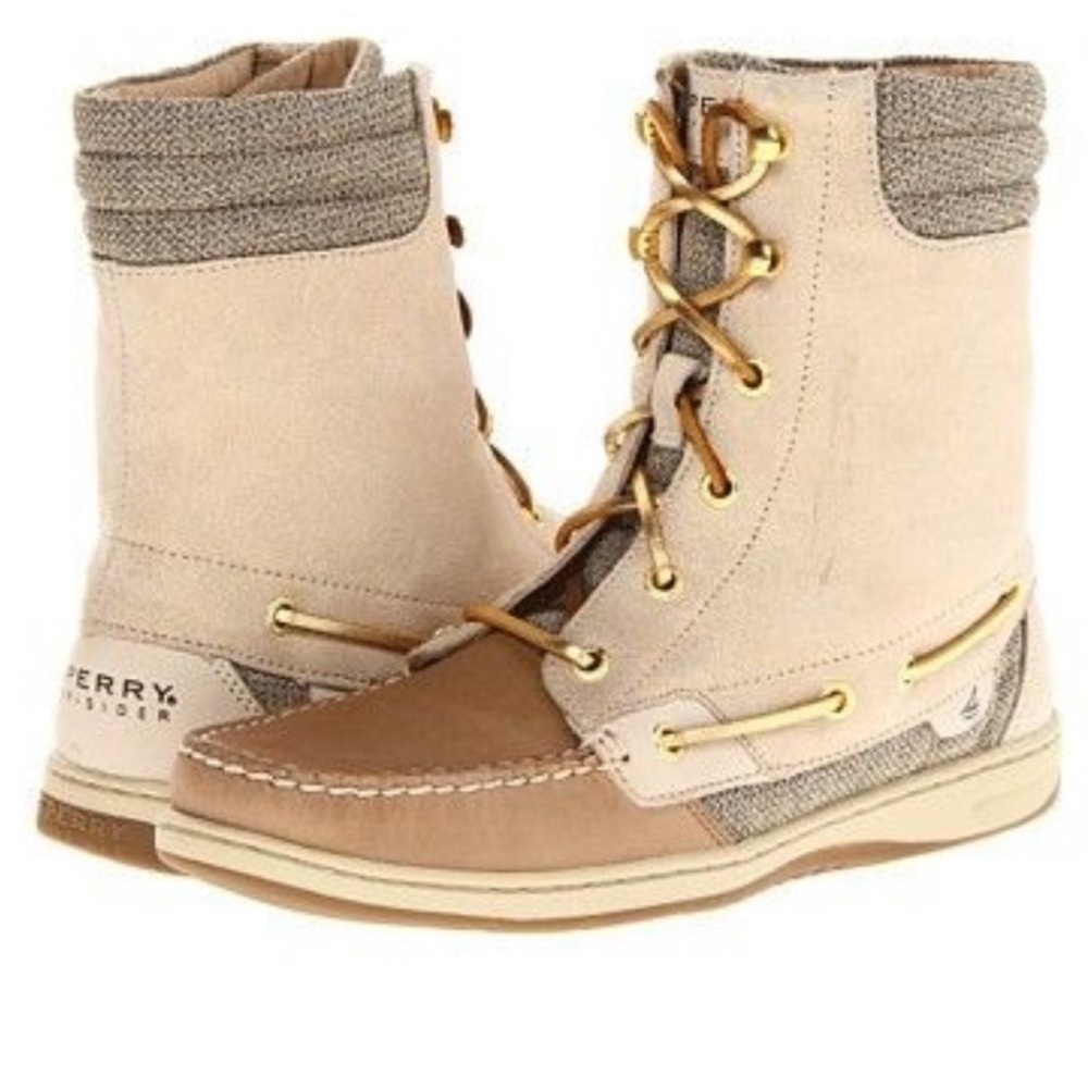 Sperry Women's Lace-Up Topsider Hikerfish Boots in Tan and Cream Gold Laces, 9M